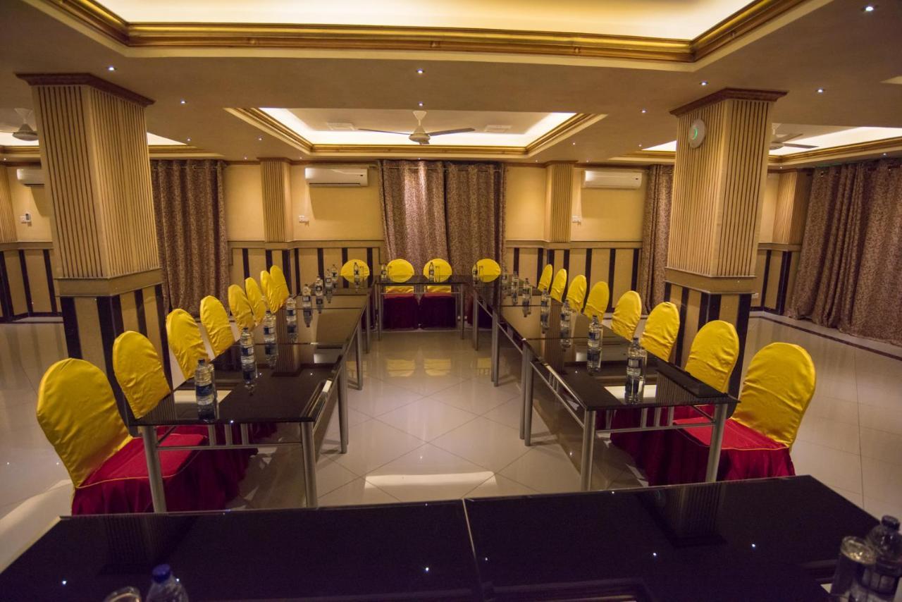Euro Hotel And Apartments 다르에스살람 외부 사진