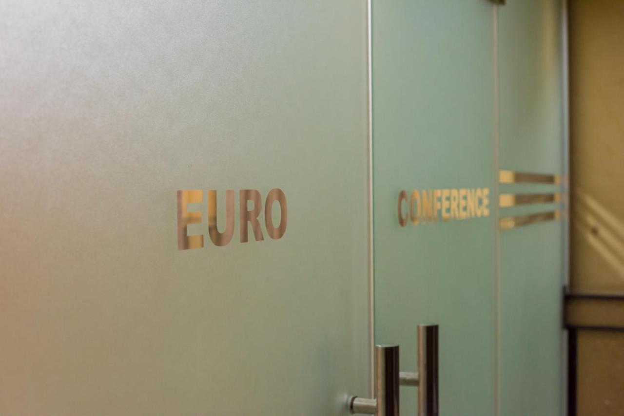 Euro Hotel And Apartments 다르에스살람 외부 사진