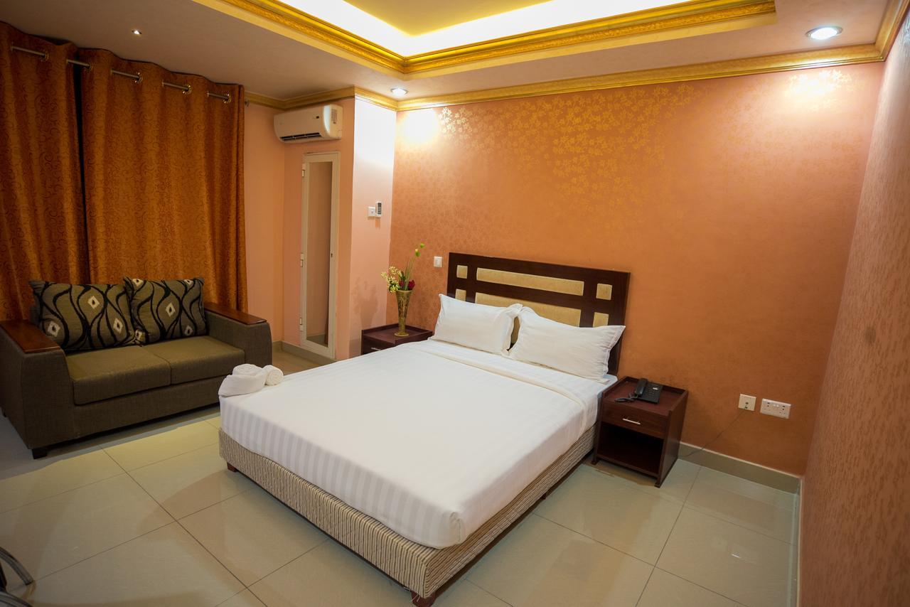 Euro Hotel And Apartments 다르에스살람 외부 사진